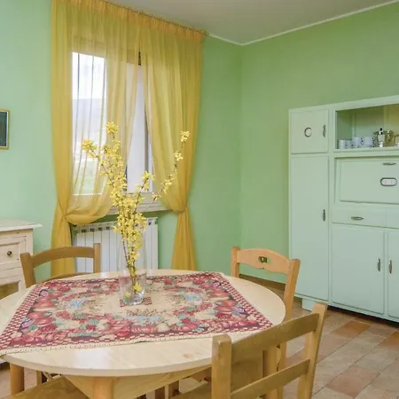 Two-bedroom In Appartement *