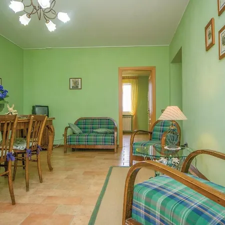 Appartement Two-bedroom In Spolète